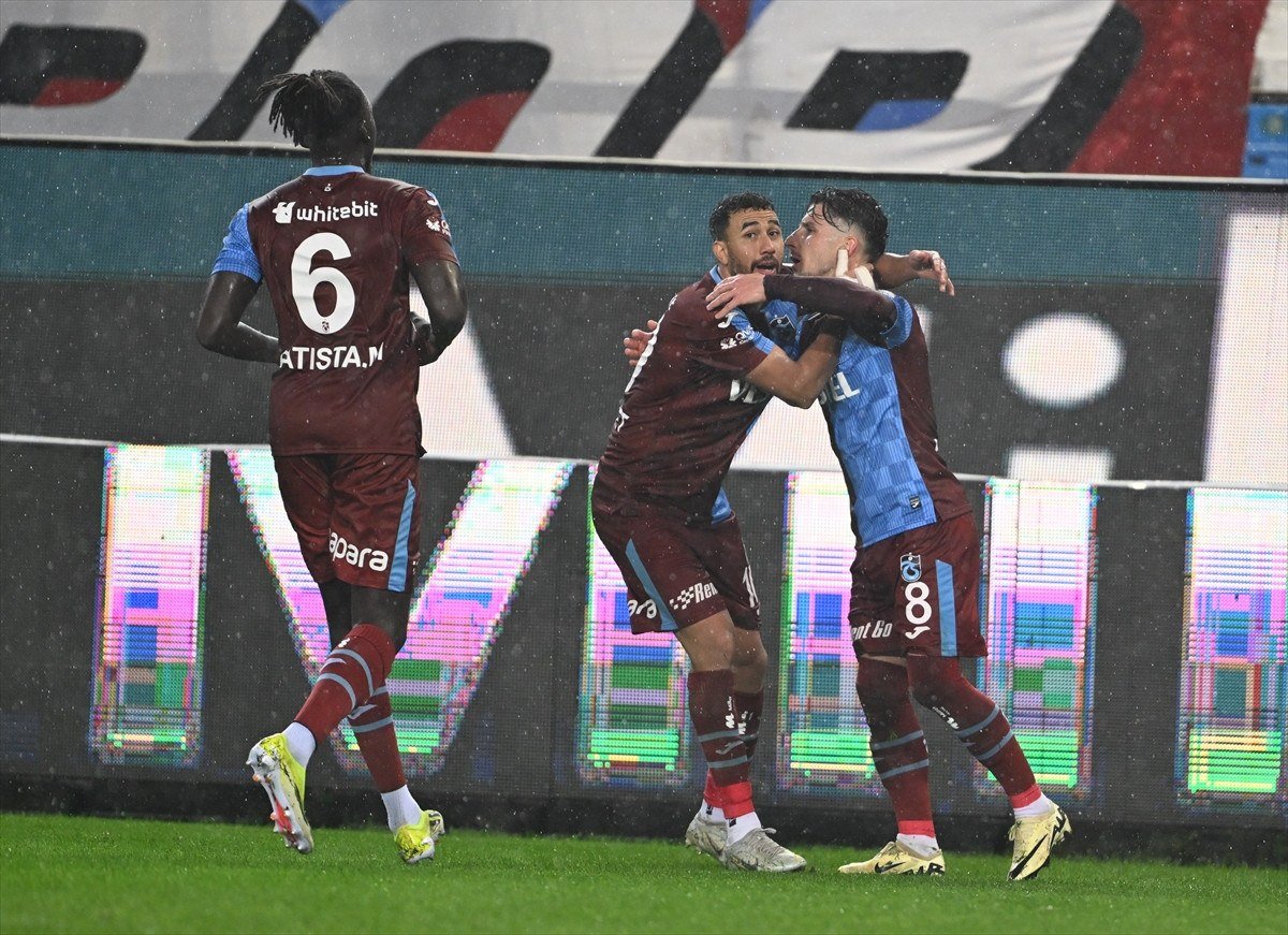 1710024680 997 Trabzonspor Fatih Karagumruku bes golle yikti