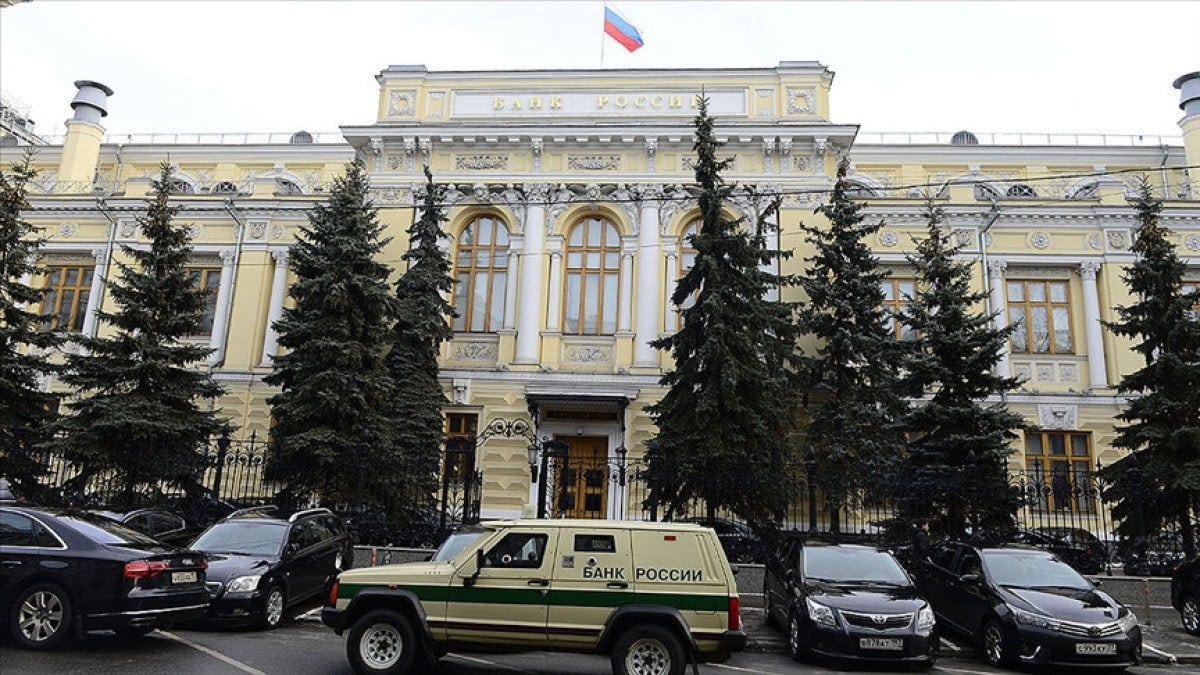 1711208167 217 Rusya Merkez Bankasi politika faizini sabit tuttu