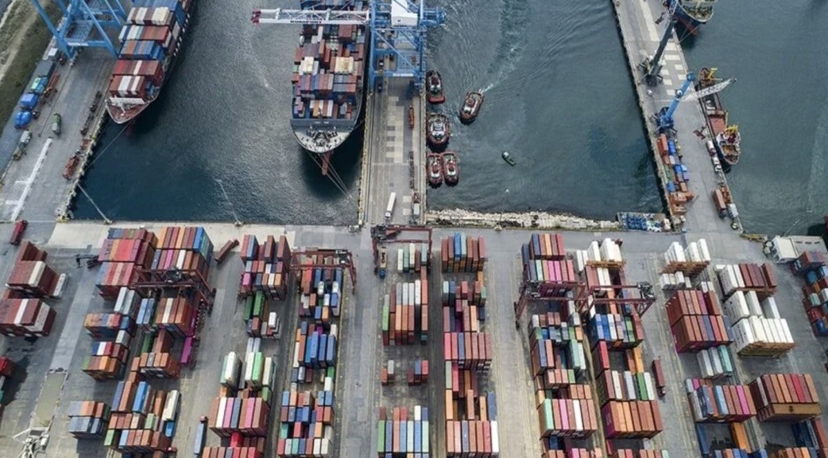 1712503855 816 Ithal edilen tum mallar Israil limanlari uzerinden ulasiyor