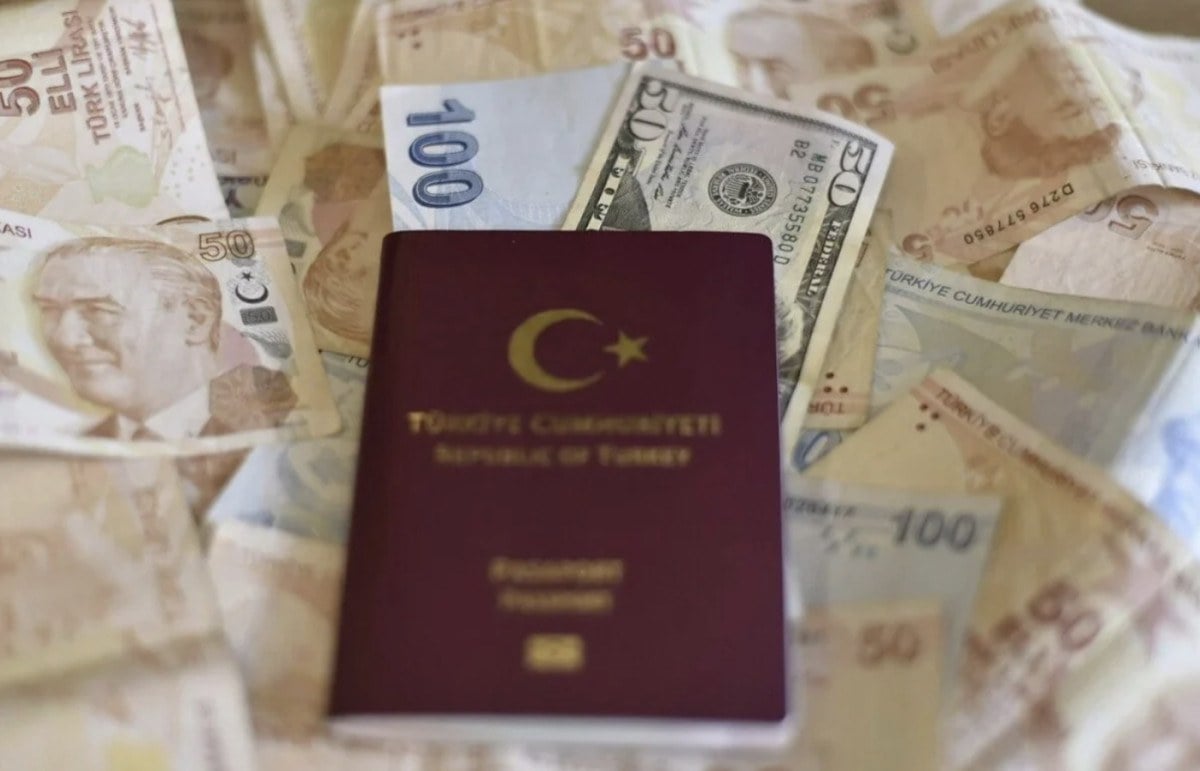 1712944327 117 Yunan adalarina Turk turist akini 20 bin kisi gitti