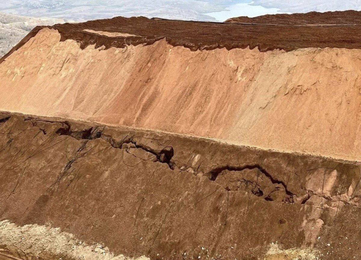 Erzincandaki maden kazasinda 1 kisinin daha cansiz bedeni bulundu