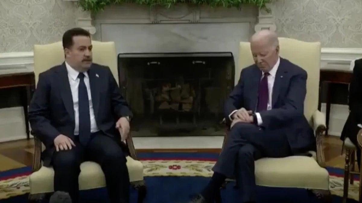 Irak Basbakani konustu Joe Biden saatiyle oynadi