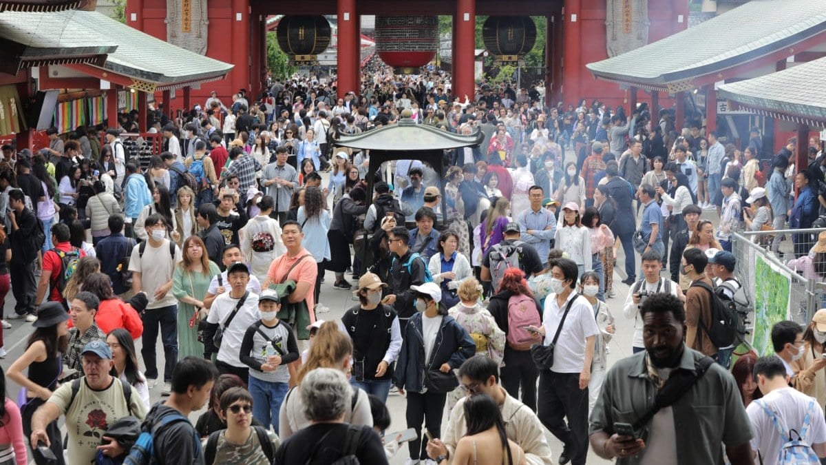 Japonya yendeki deger kaybinin da etkisiyle turist akinina ugradi